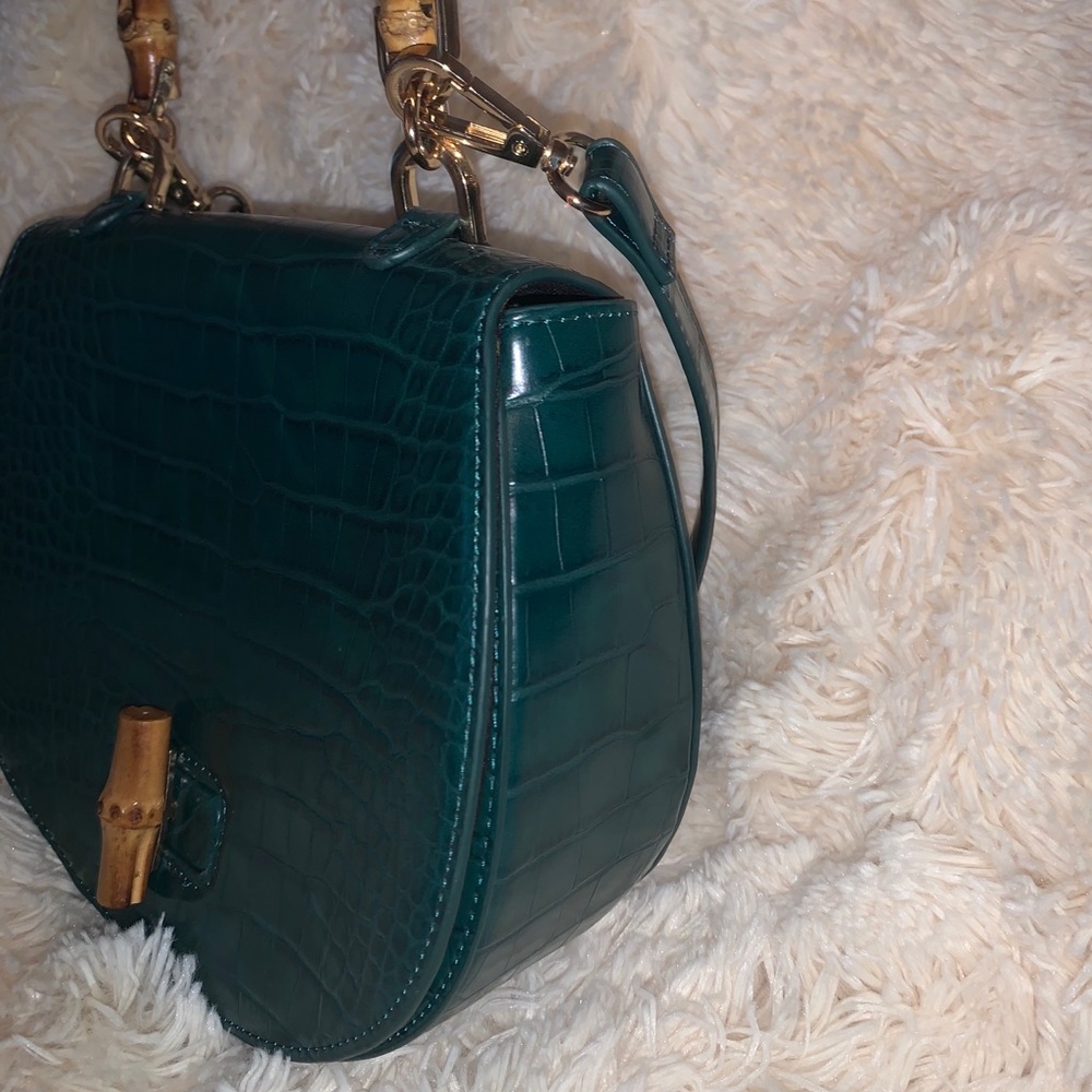 Forever 21 hunter green crocodile bag - Picture 4 of 6